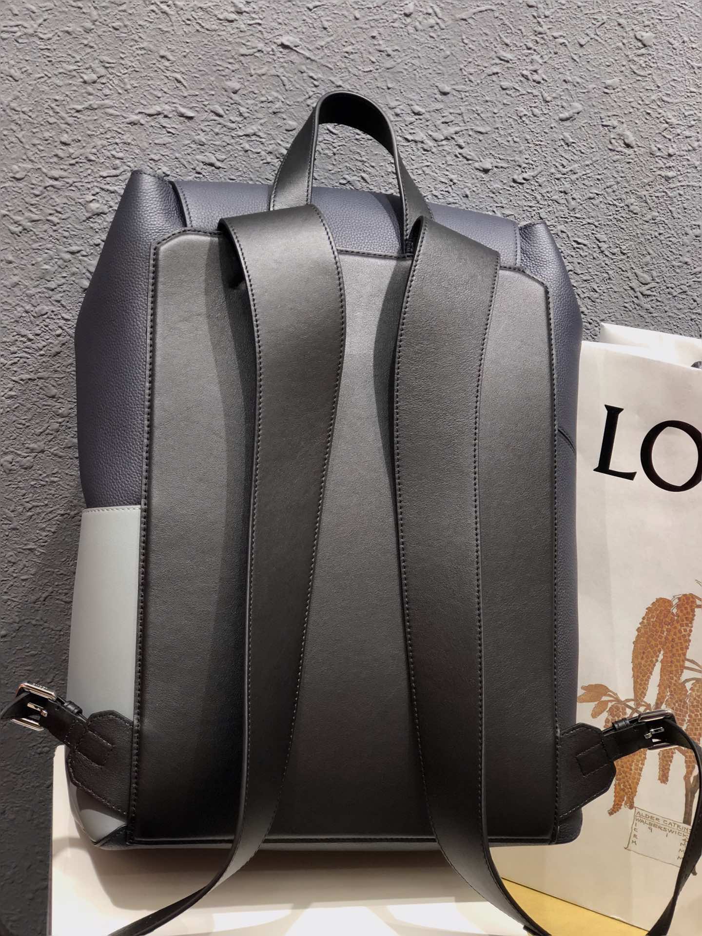 LuxluxHouse Best Quality Bags Loewe