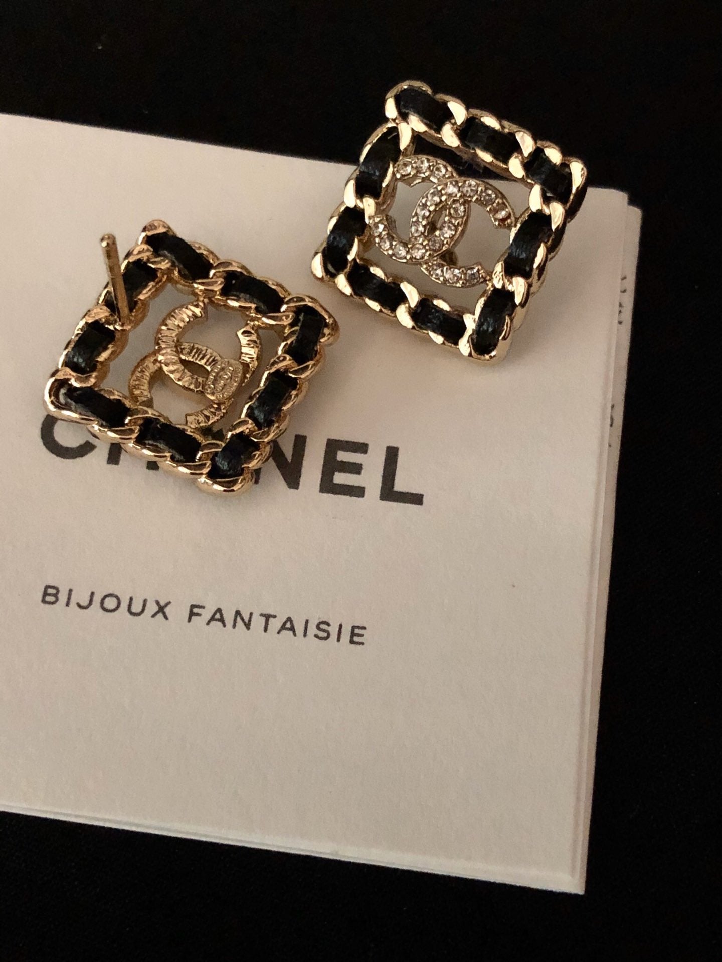 LuxluxHouse Best Quality Accessories Chanel