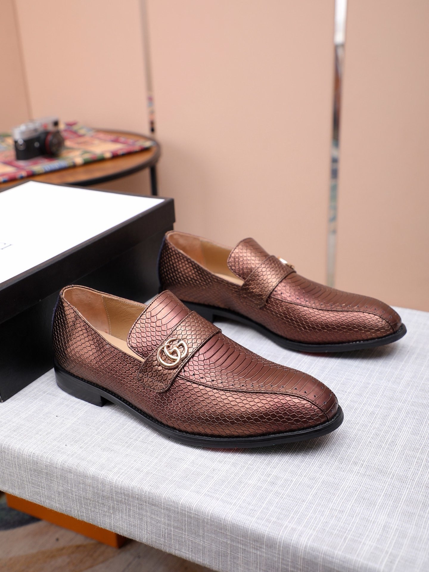 Gucci business shoes