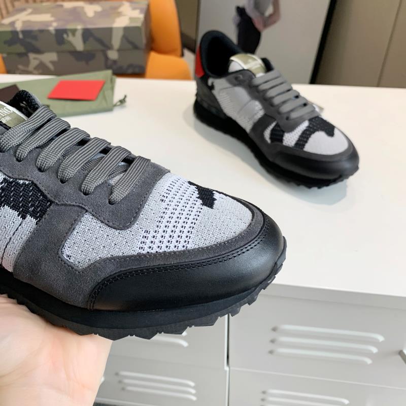 LuxluxHouse Best Quality Shoes Valentino