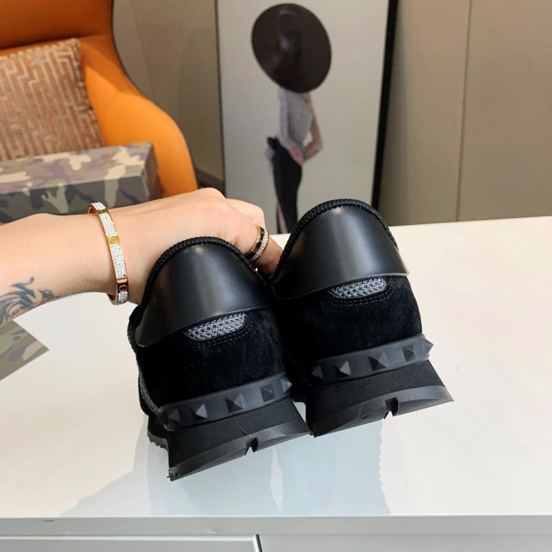 LuxluxHouse Best Quality Shoes Valentino