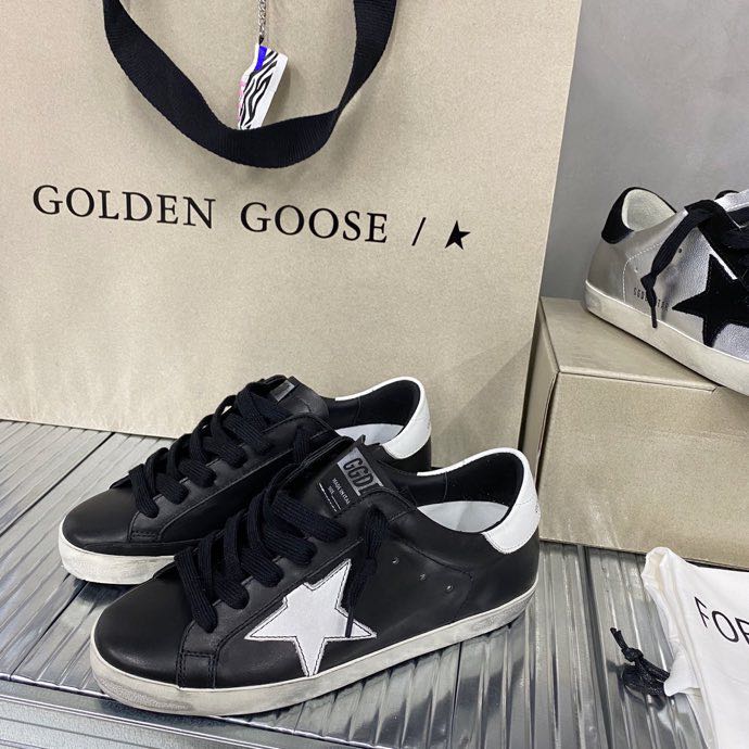 LuxluxHouse Best Quality Shoes Golden Goose
