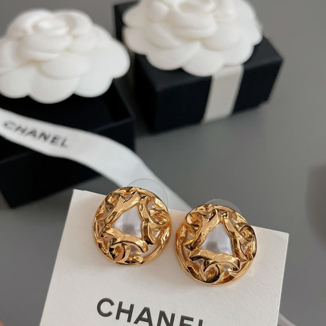 LuxluxHouse Best Quality Accessories Chanel