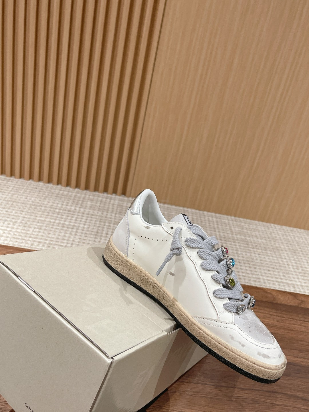 LuxluxHouse Best Quality Shoes Golden Goose