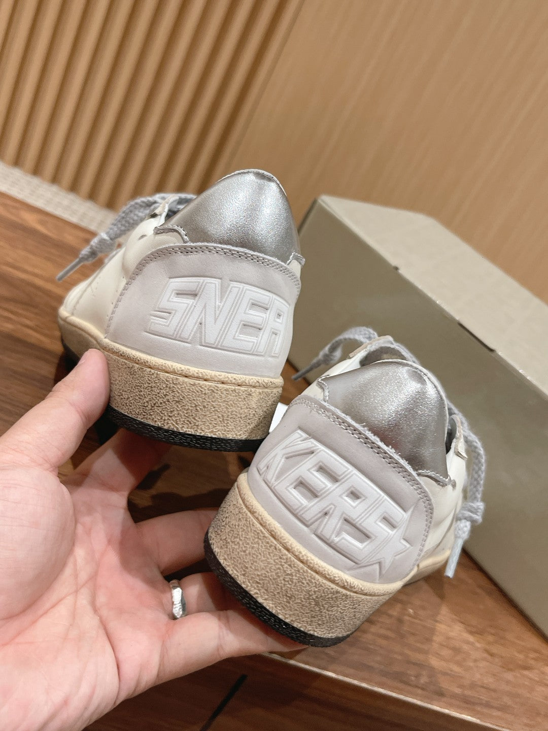 LuxluxHouse Best Quality Shoes Golden Goose