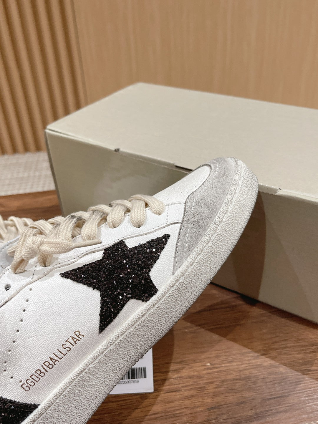 LuxluxHouse Best Quality Shoes Golden Goose