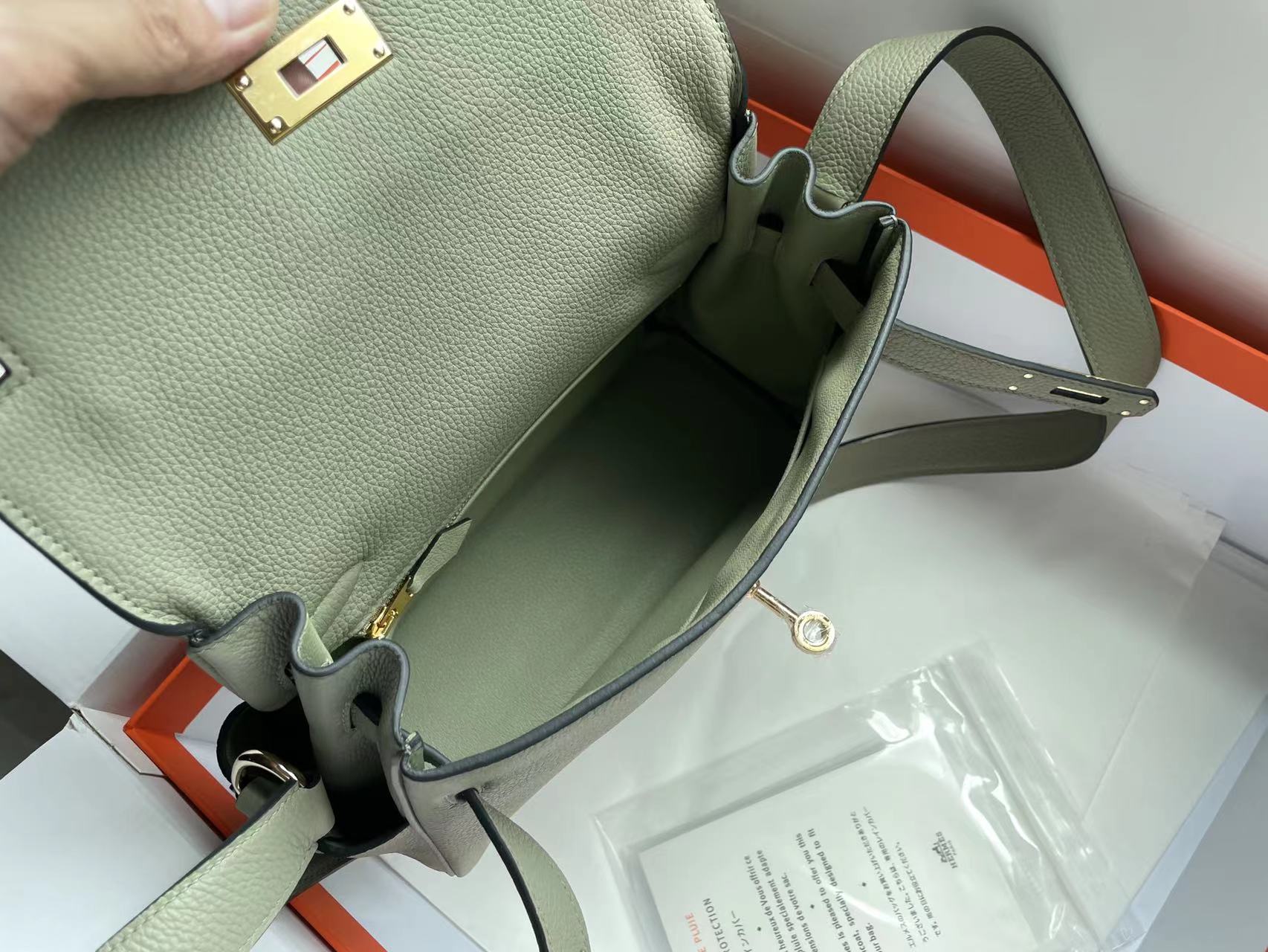 LuxluxHouse Best Quality Bags Women Men Hermes