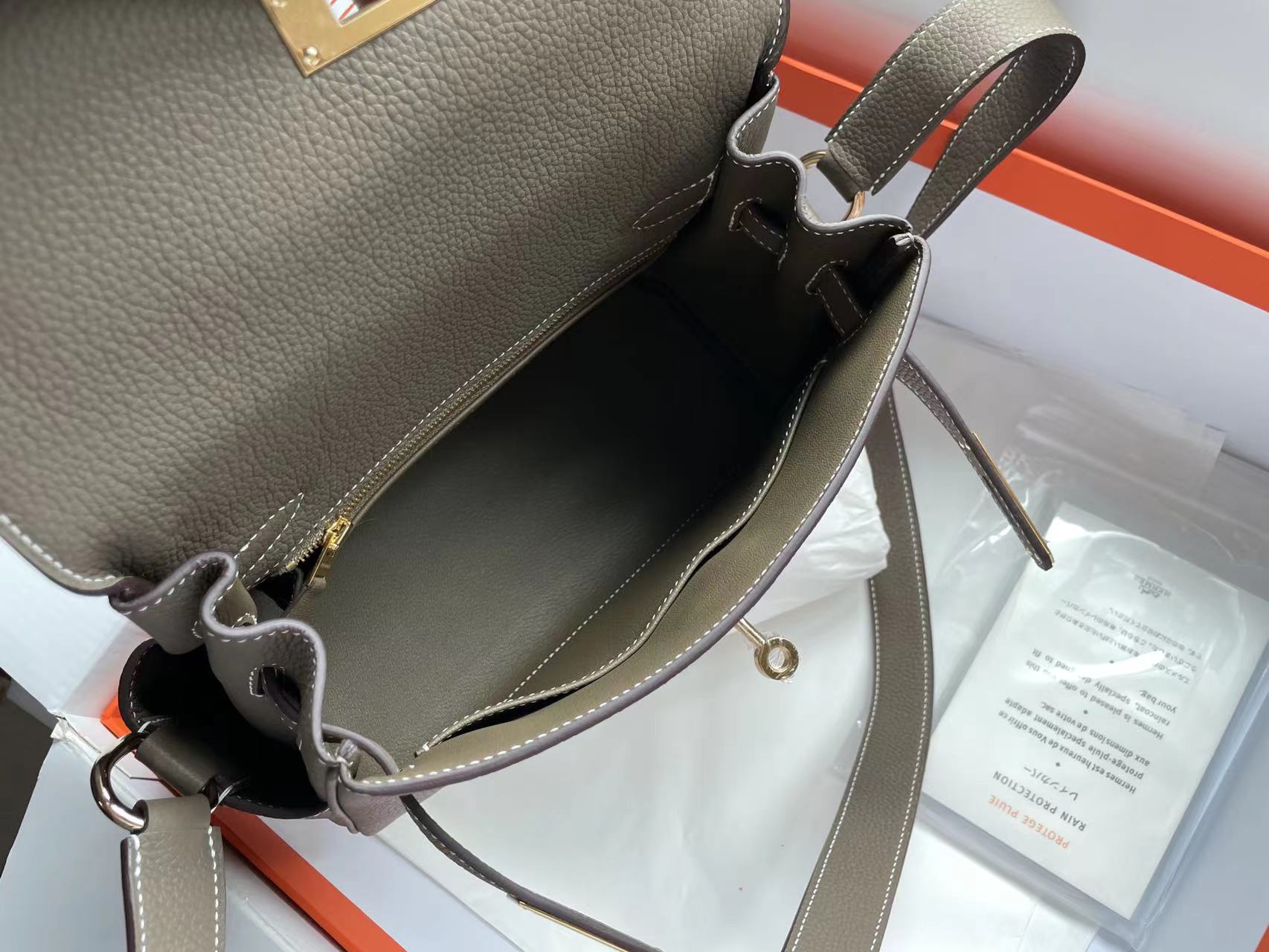 LuxluxHouse Best Quality Bags Women Men Hermes
