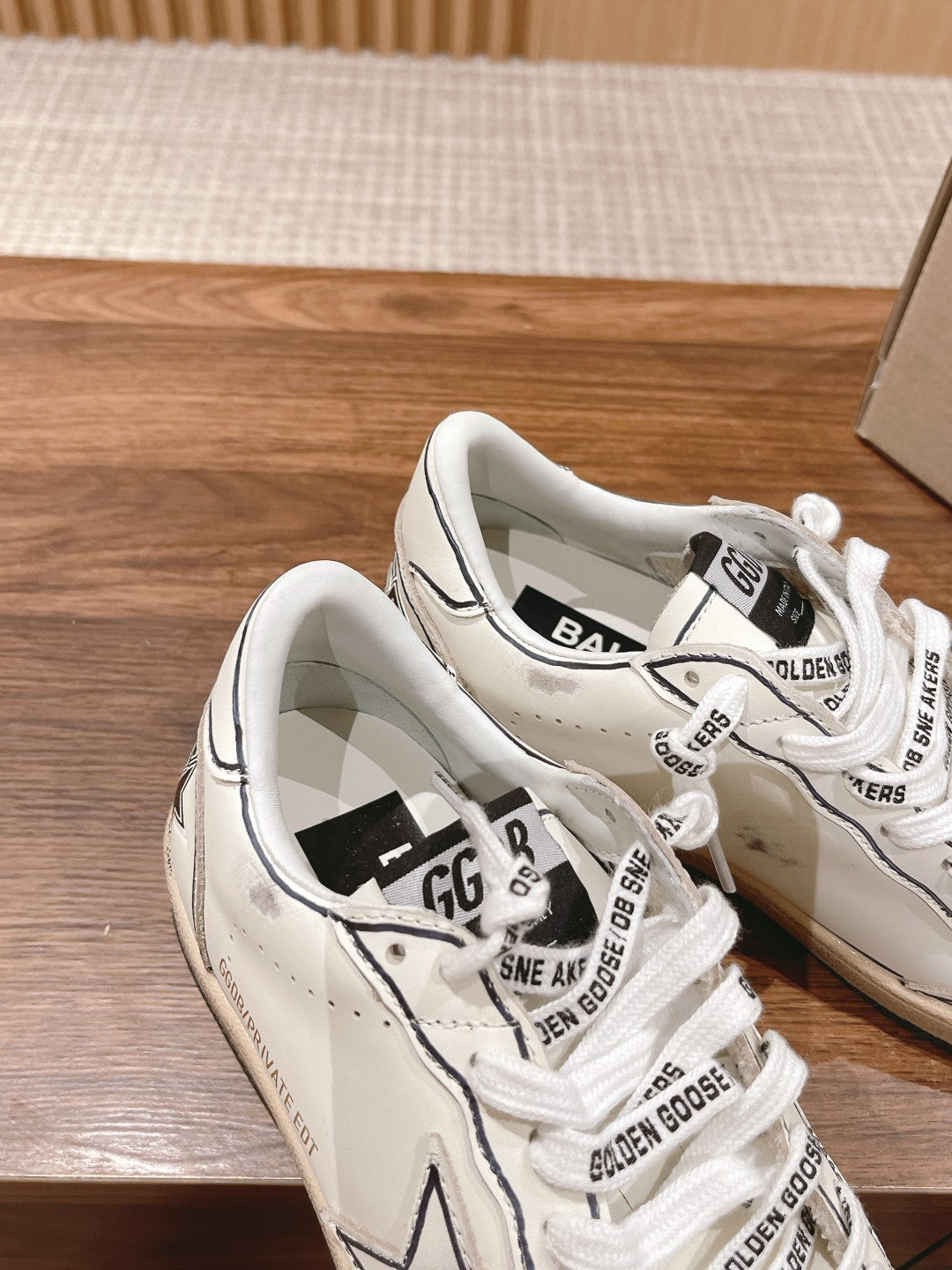 LuxluxHouse Best Quality Shoes Golden Goose