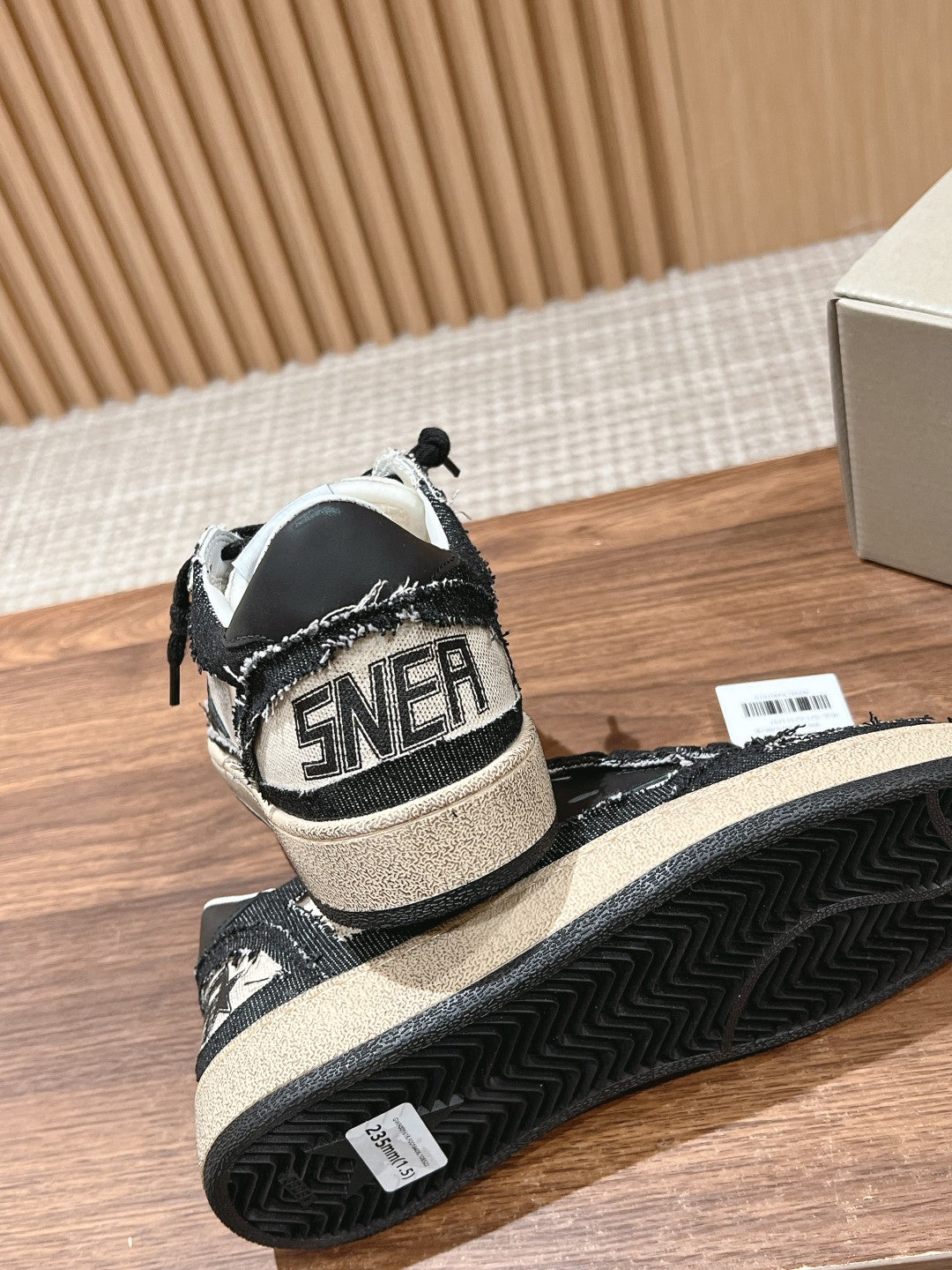 LuxluxHouse Best Quality Shoes Golden Goose
