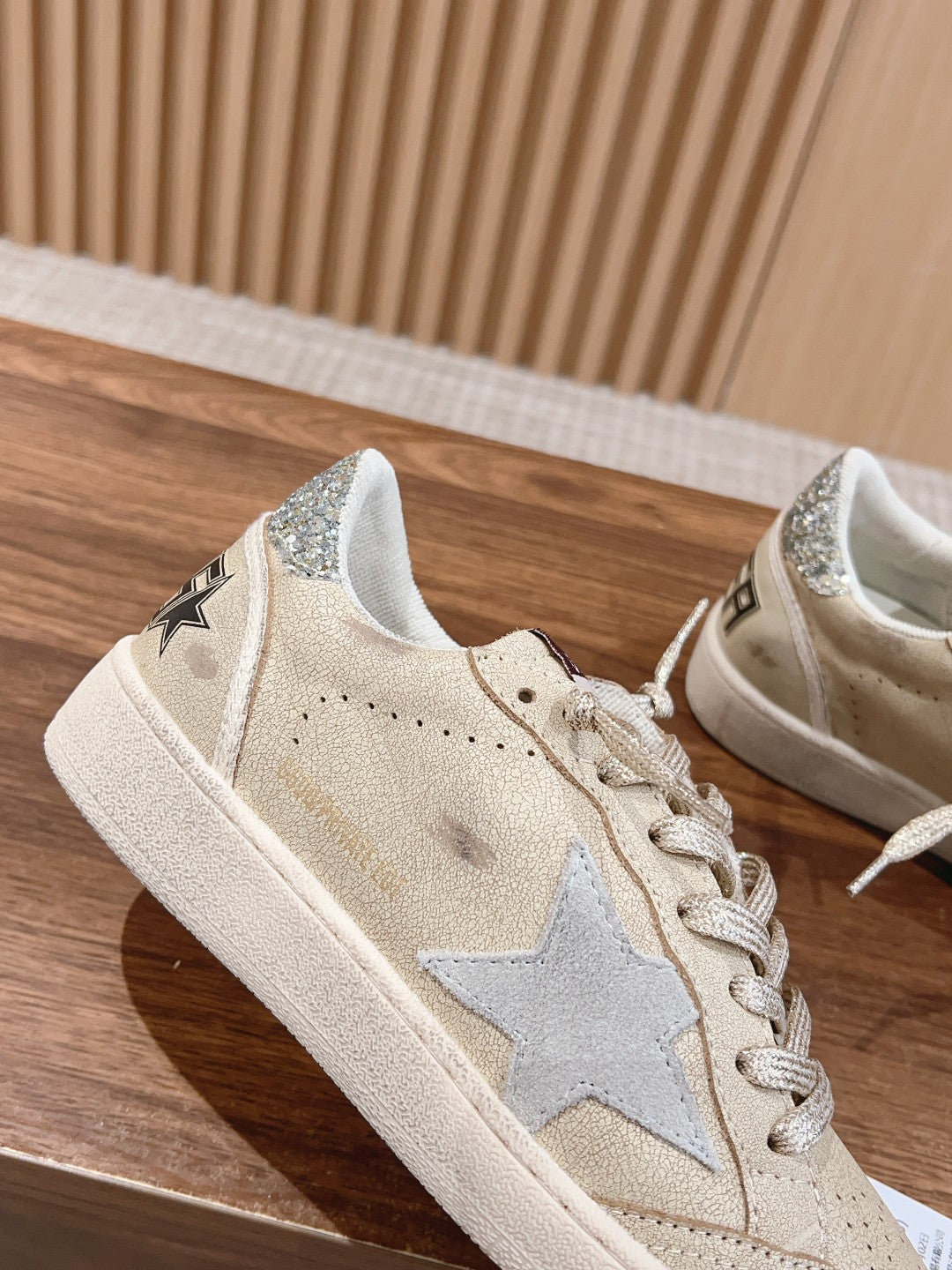 LuxluxHouse Best Quality Shoes Golden Goose