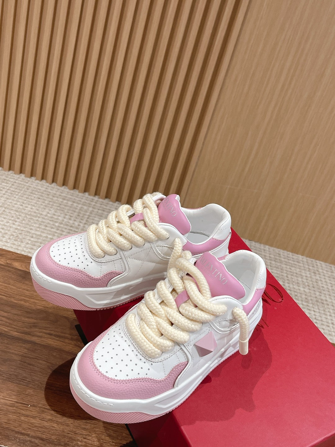 LuxluxHouse Best Quality Valentino Women Shoes