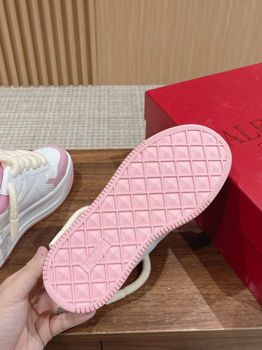 LuxluxHouse Best Quality Valentino Women Shoes