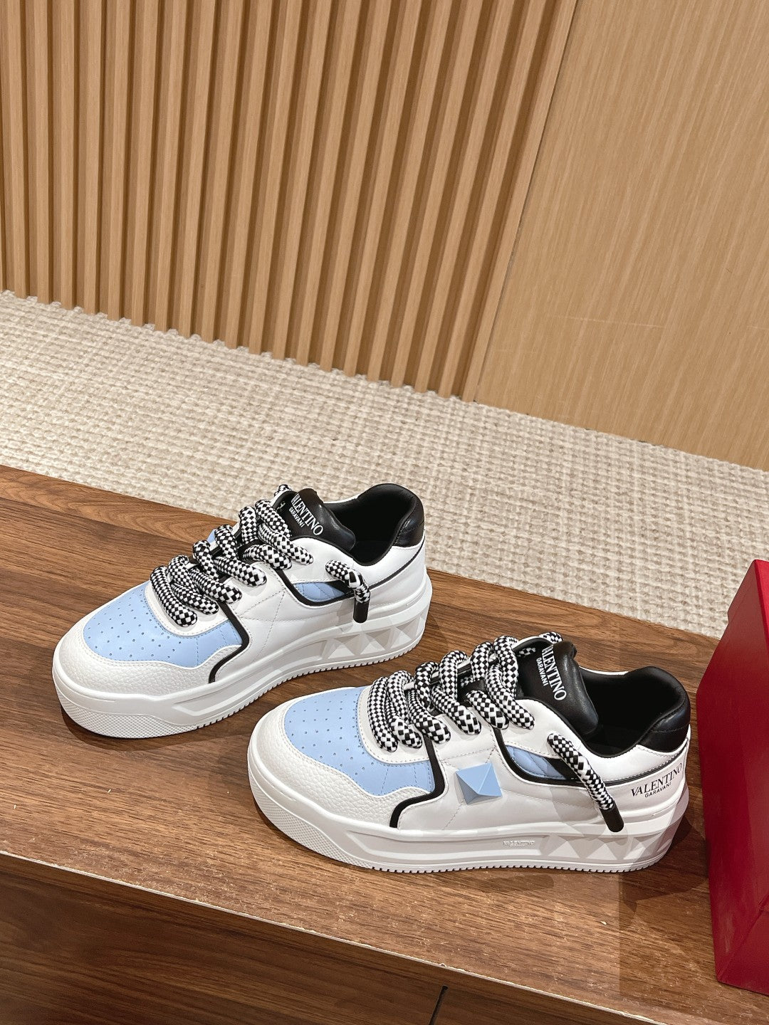 LuxluxHouse Best Quality Valentino Women Shoes