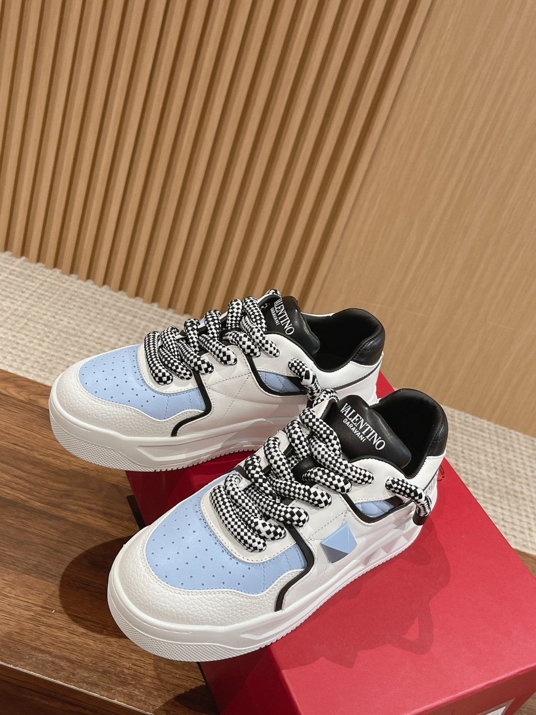 LuxluxHouse Best Quality Valentino Women Shoes