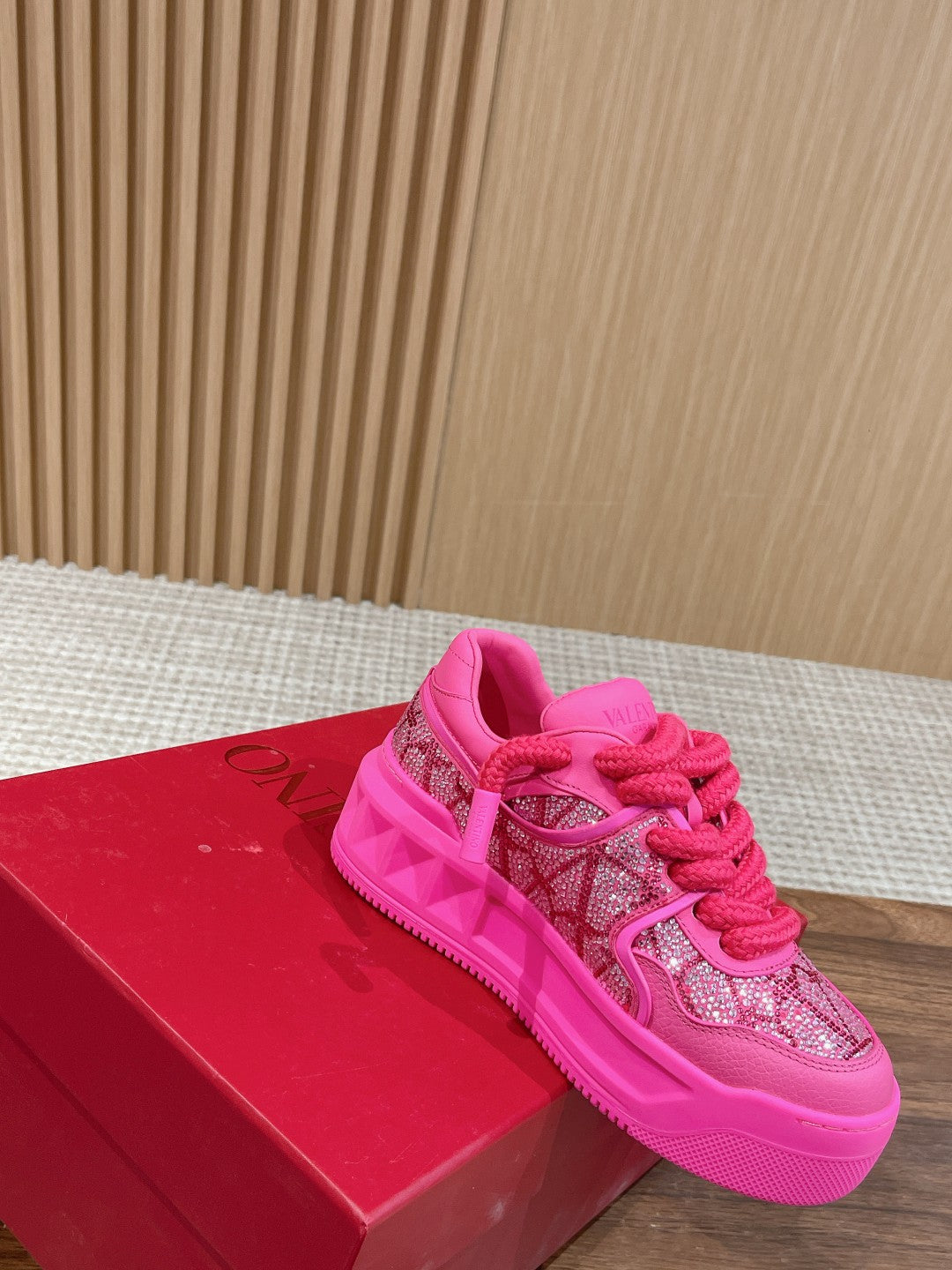 LuxluxHouse Best Quality Valentino Women Shoes