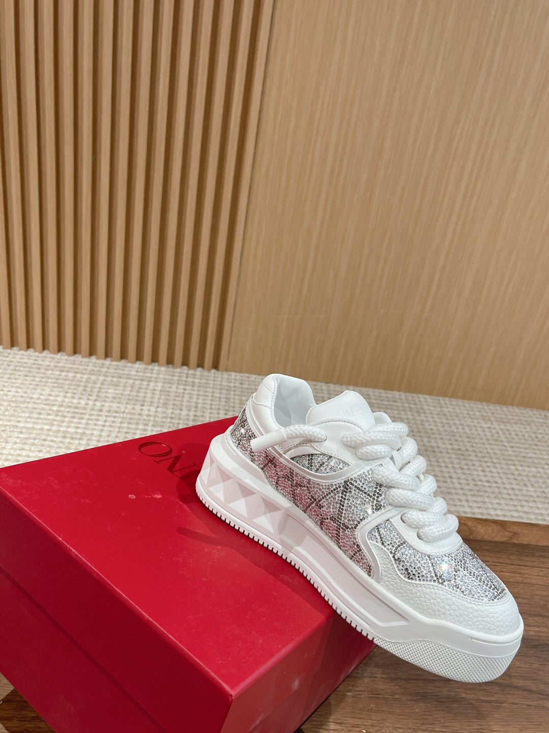 LuxluxHouse Best Quality Valentino Women Shoes