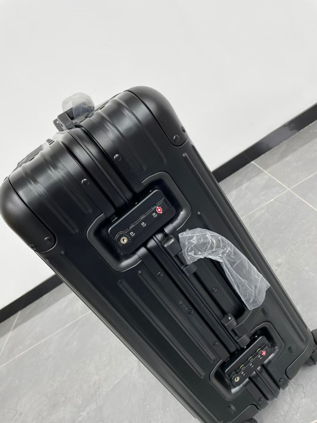 LuxluxHouse Best Quality Bags Luggage