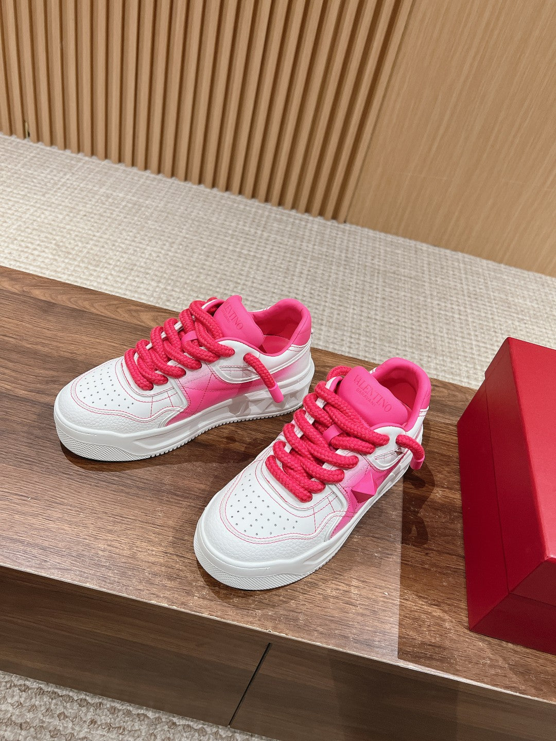 LuxluxHouse Best Quality Valentino Women Shoes
