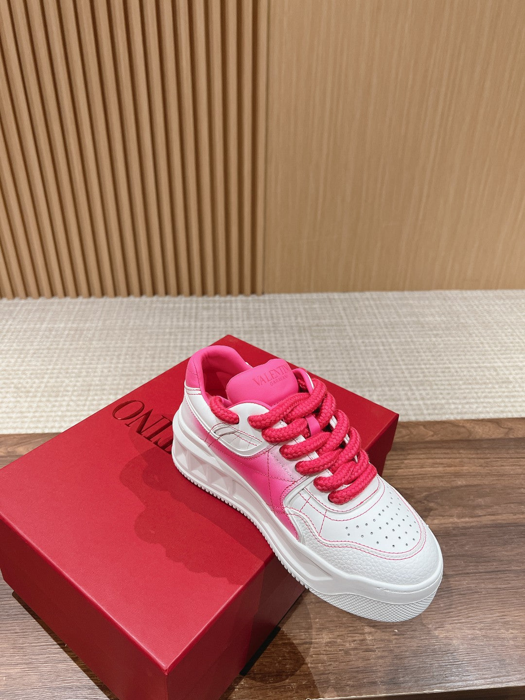LuxluxHouse Best Quality Valentino Women Shoes