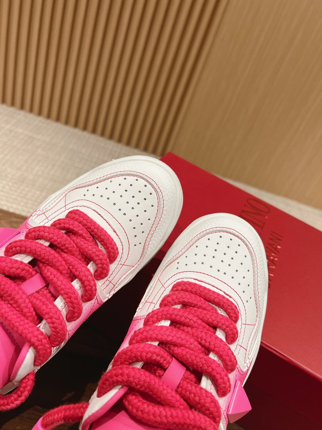 LuxluxHouse Best Quality Valentino Women Shoes