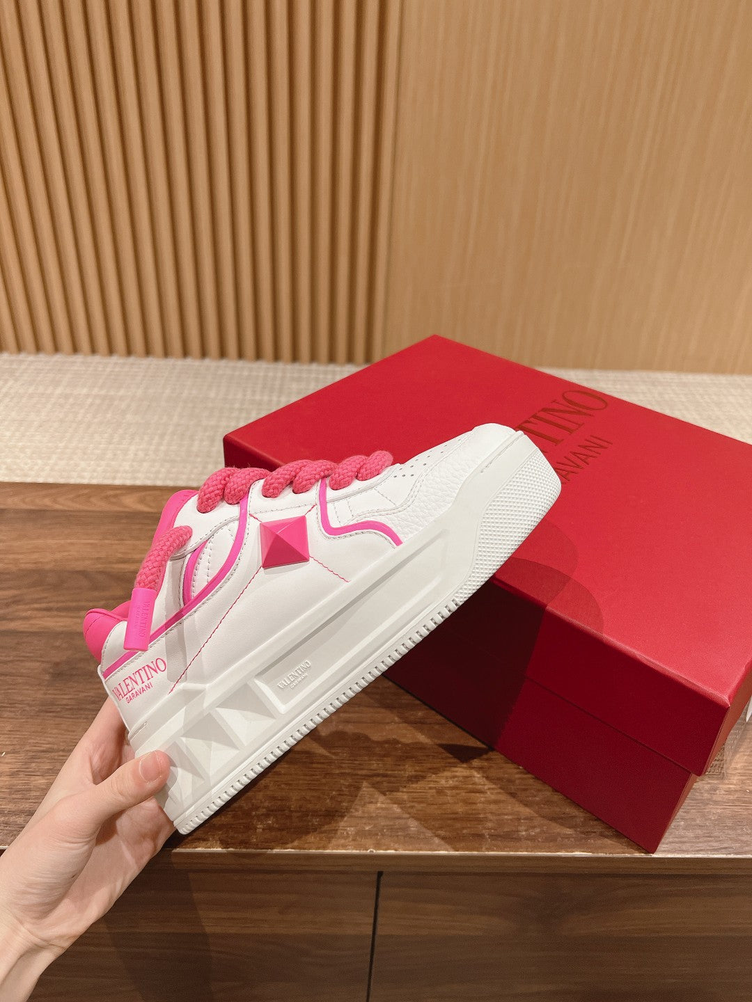 LuxluxHouse Best Quality Valentino Women Shoes