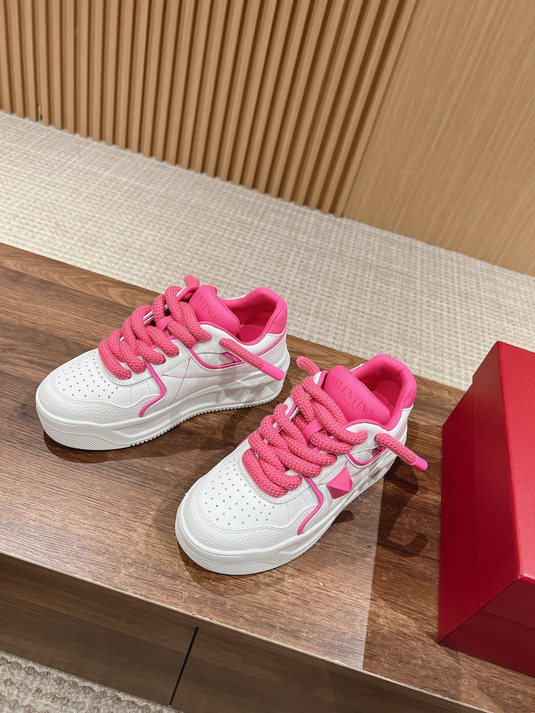 LuxluxHouse Best Quality Valentino Women Shoes