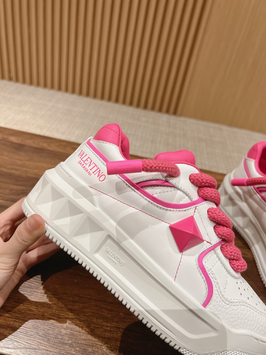 LuxluxHouse Best Quality Valentino Women Shoes