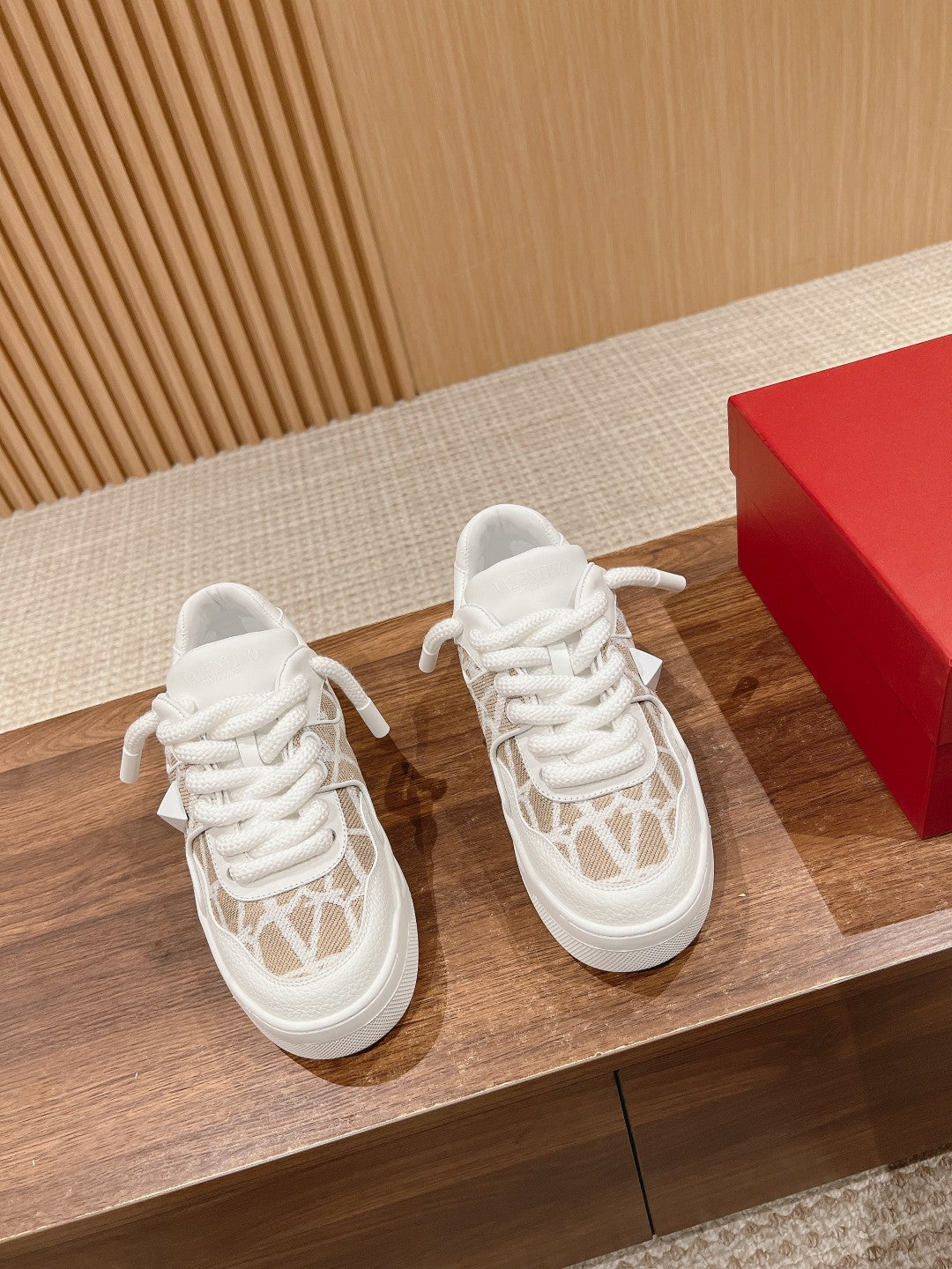 LuxluxHouse Best Quality Valentino Women Shoes