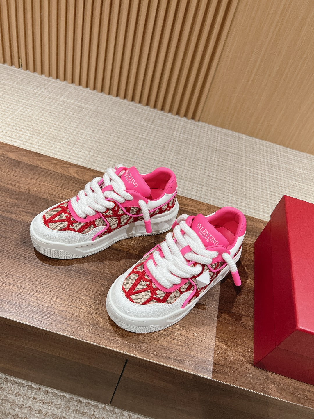 LuxluxHouse Best Quality Valentino Women Shoes