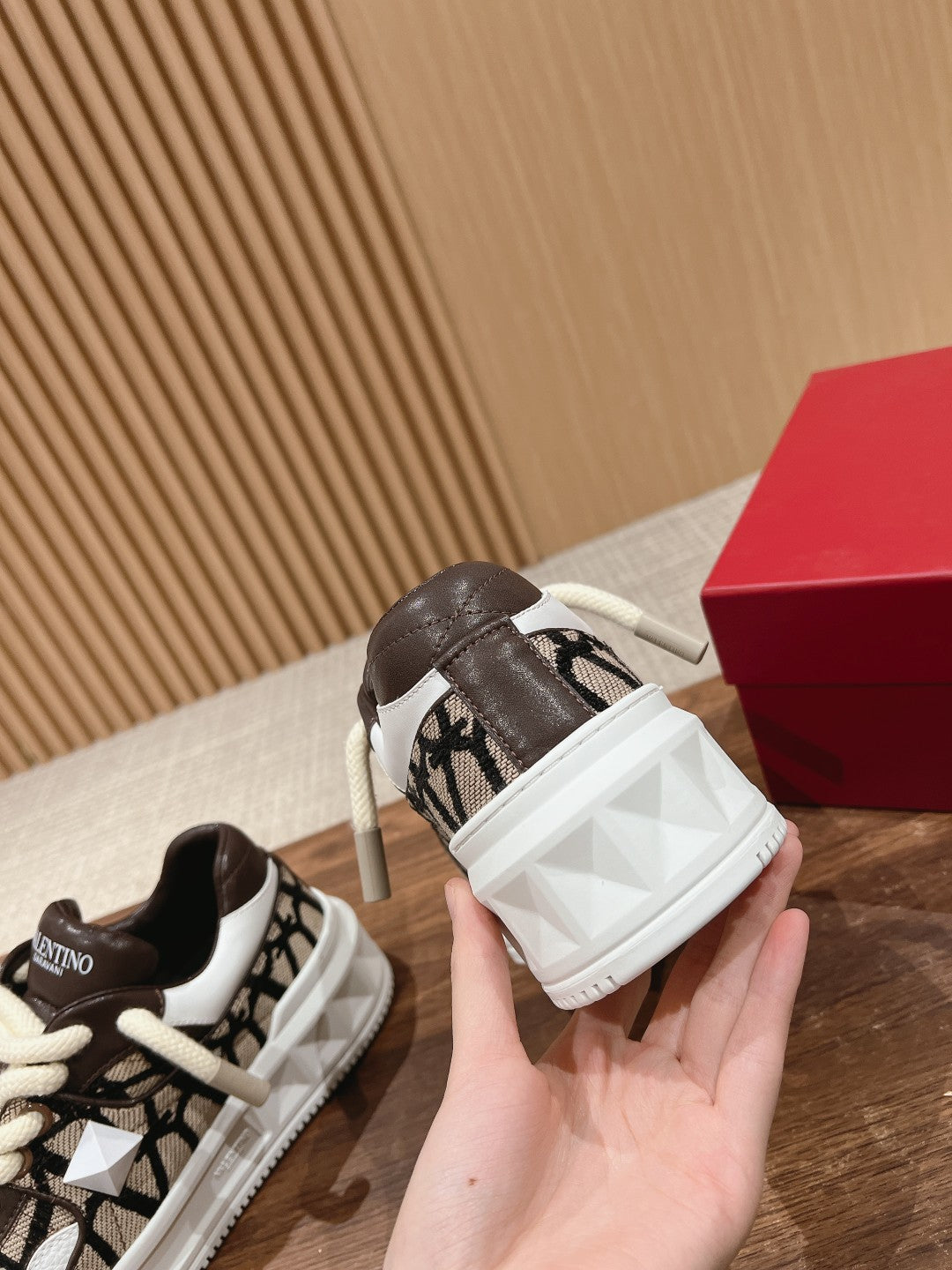 LuxluxHouse Best Quality Valentino Women Shoes