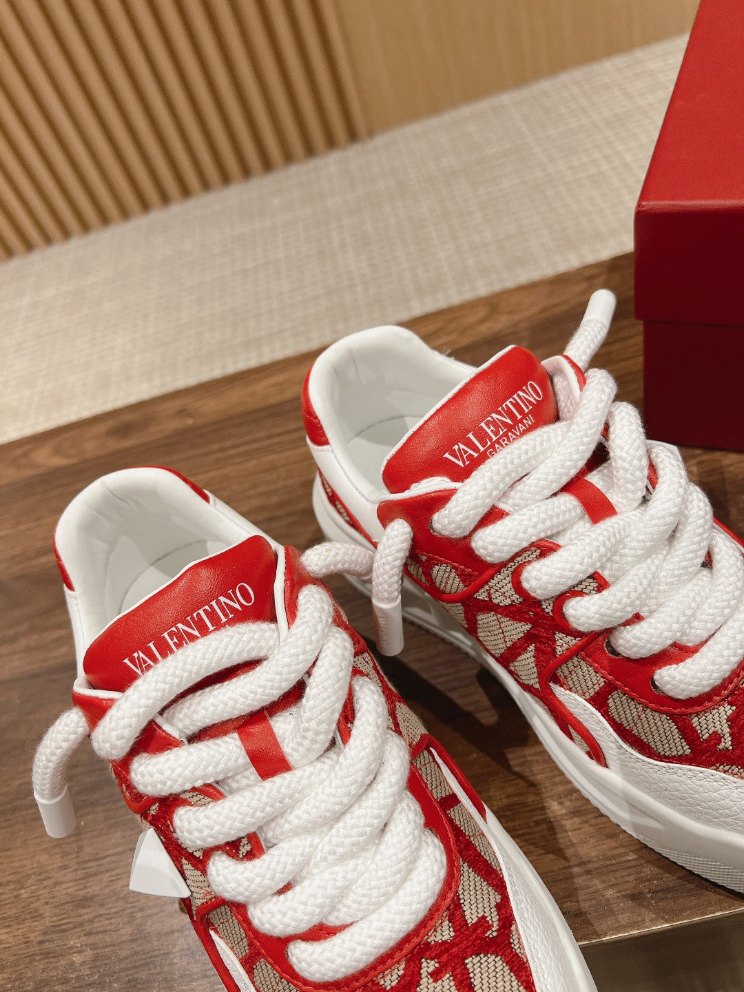 LuxluxHouse Best Quality Valentino Women Shoes