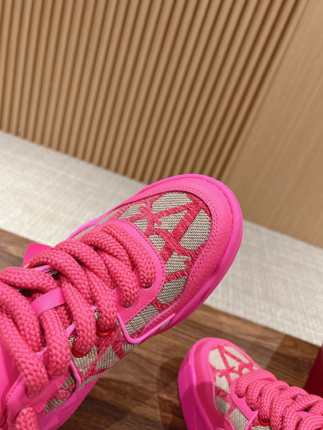 LuxluxHouse Best Quality Valentino Women Shoes