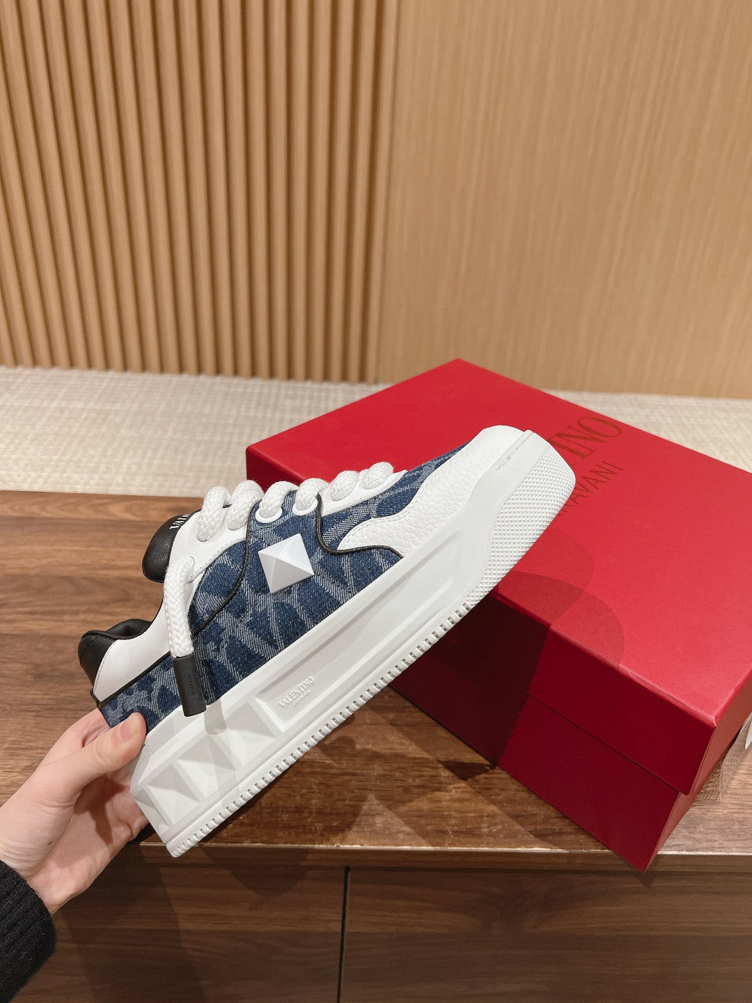 LuxluxHouse Best Quality Valentino Women Shoes