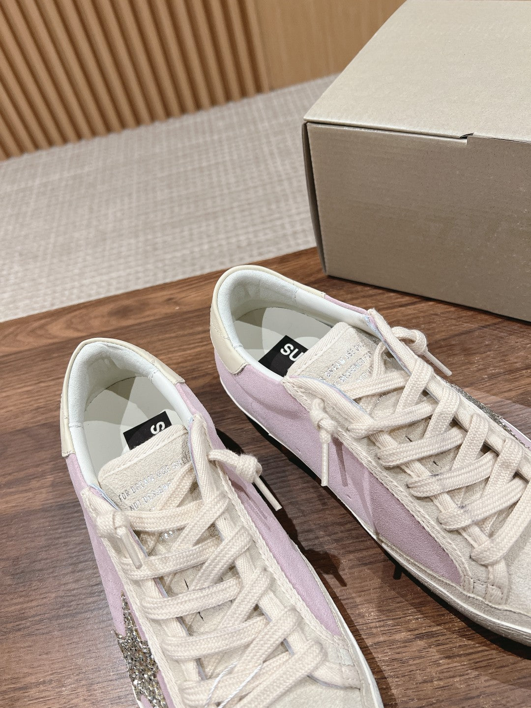 LuxluxHouse Best Quality Shoes Golden Goose