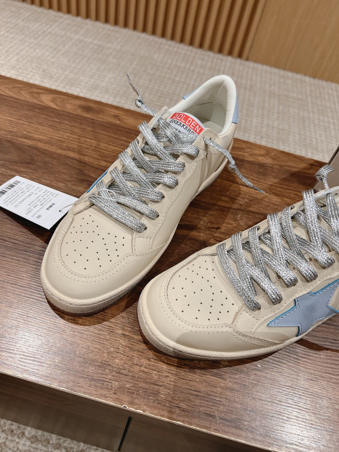 LuxluxHouse Best Quality Shoes Golden Goose