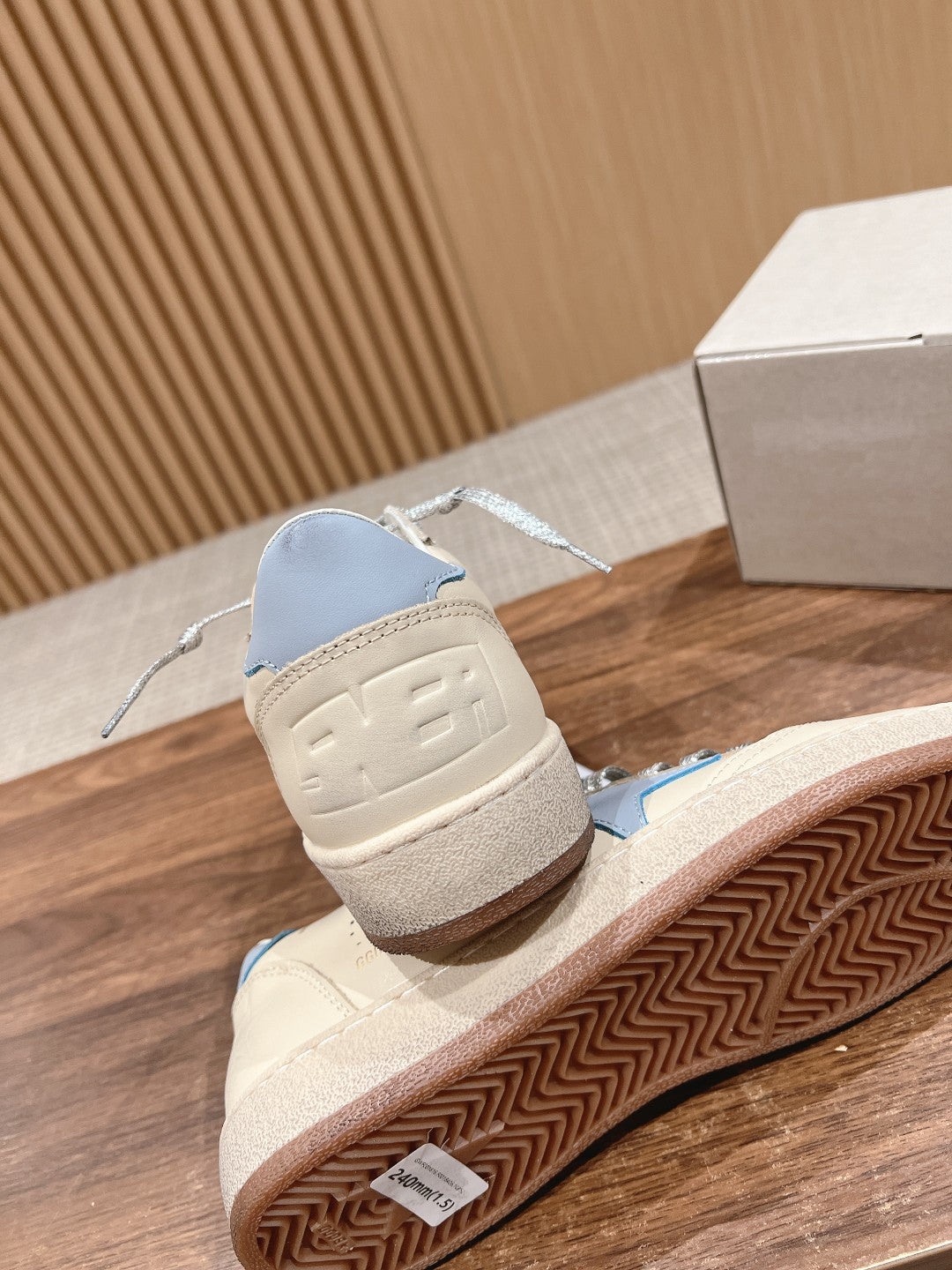 LuxluxHouse Best Quality Shoes Golden Goose