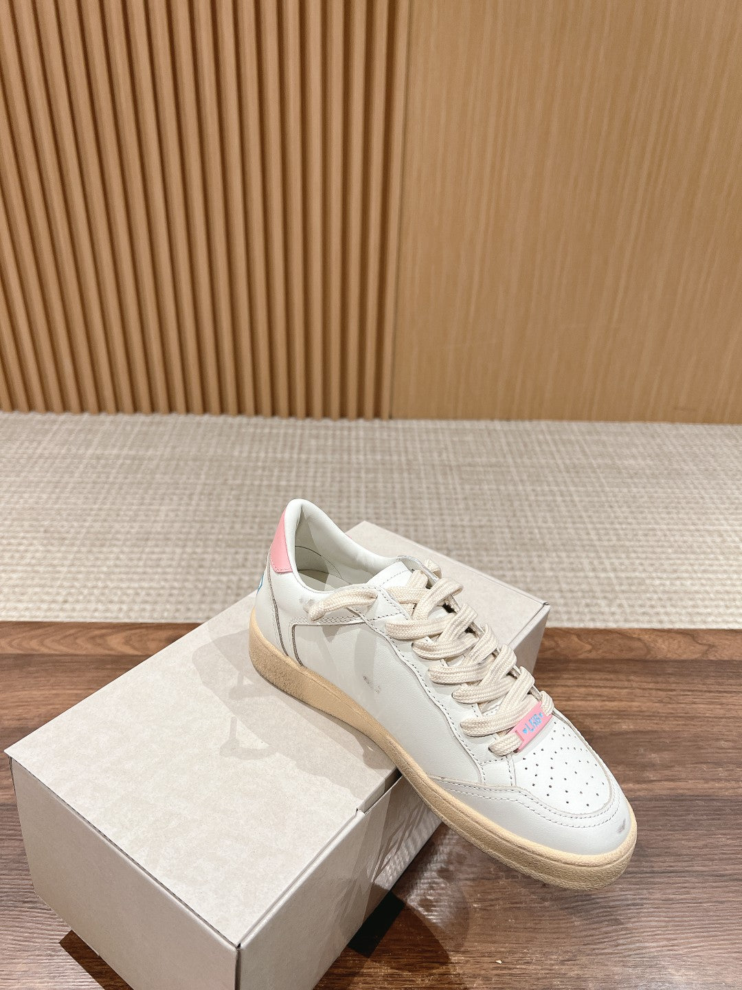 LuxluxHouse Best Quality Shoes Golden Goose