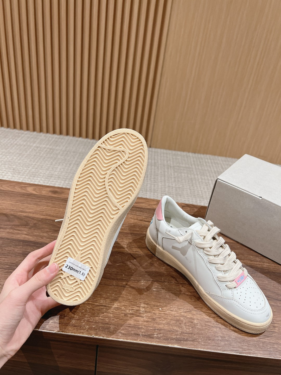 LuxluxHouse Best Quality Shoes Golden Goose