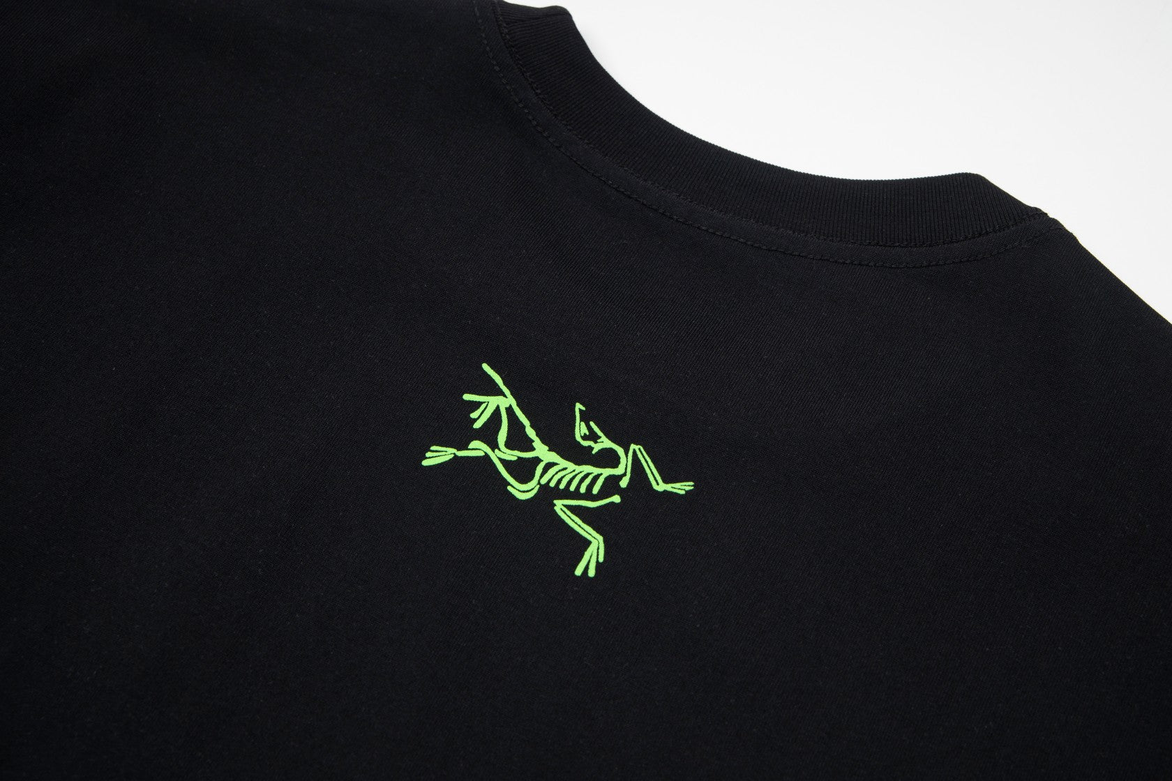 LuxluxHouse Best Quality Clothes T-shirt Arcteryx