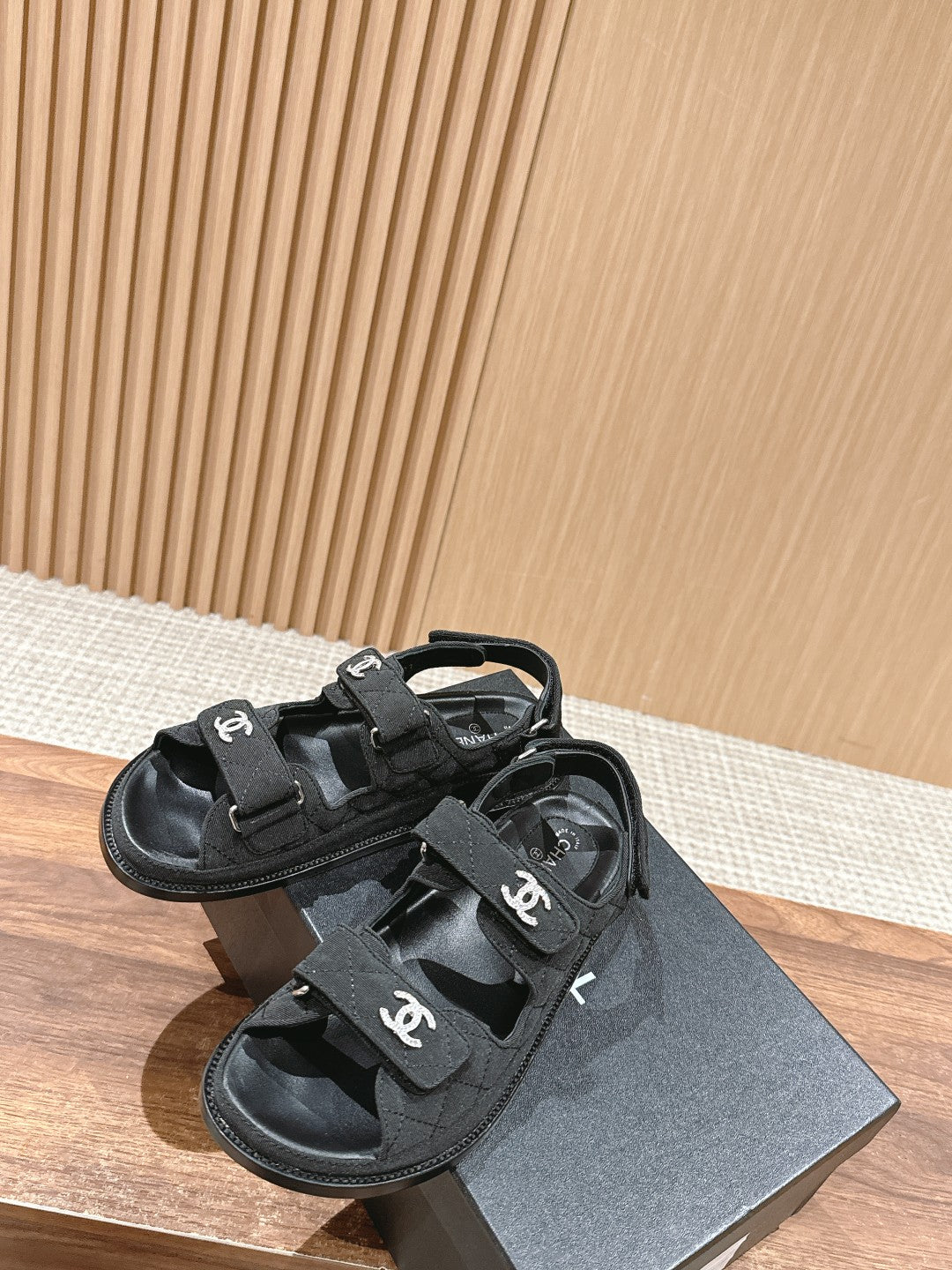 LuxluxHouse Best Quality Chanel Sandals