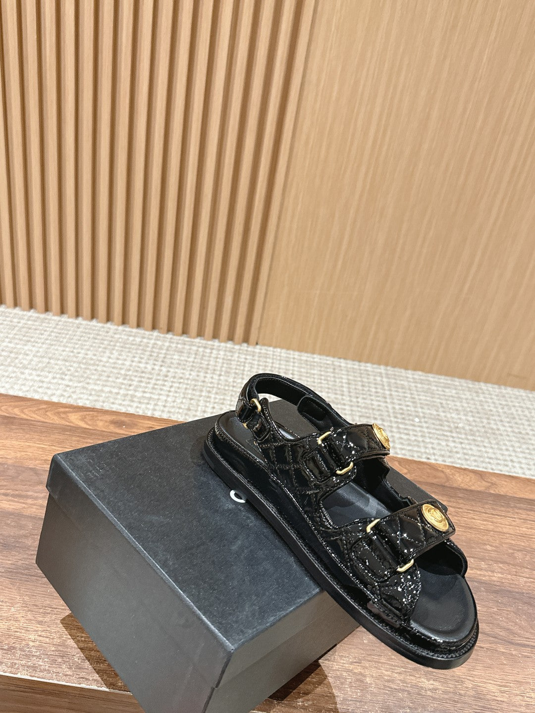 LuxluxHouse Best Quality Chanel Sandals