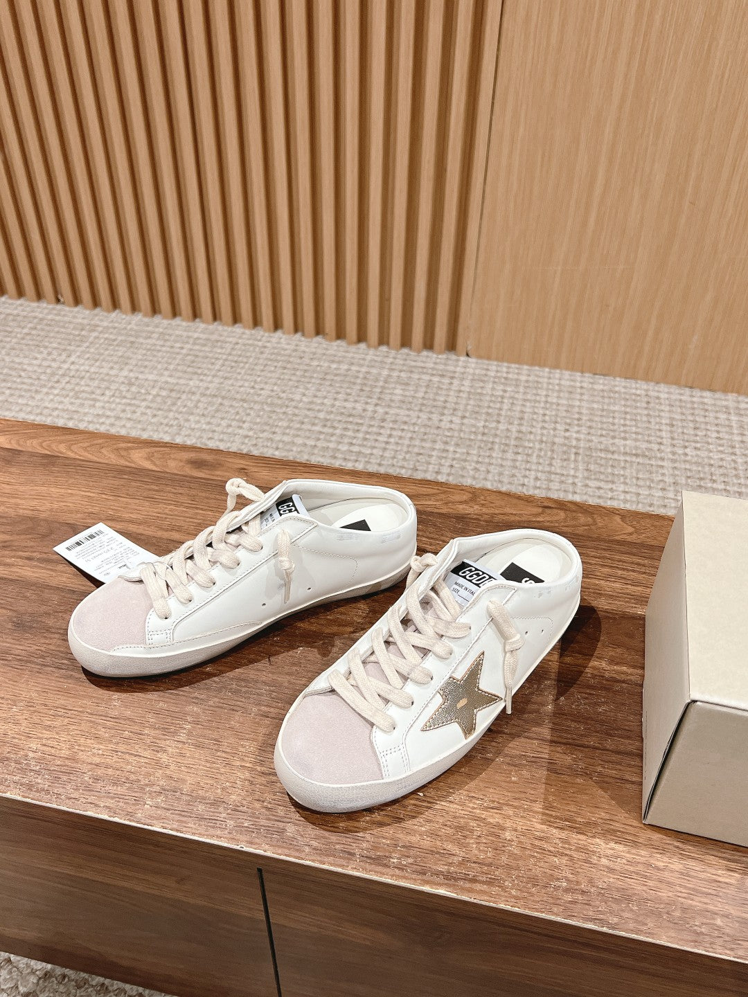 LuxluxHouse Best Quality Shoes Golden Goose