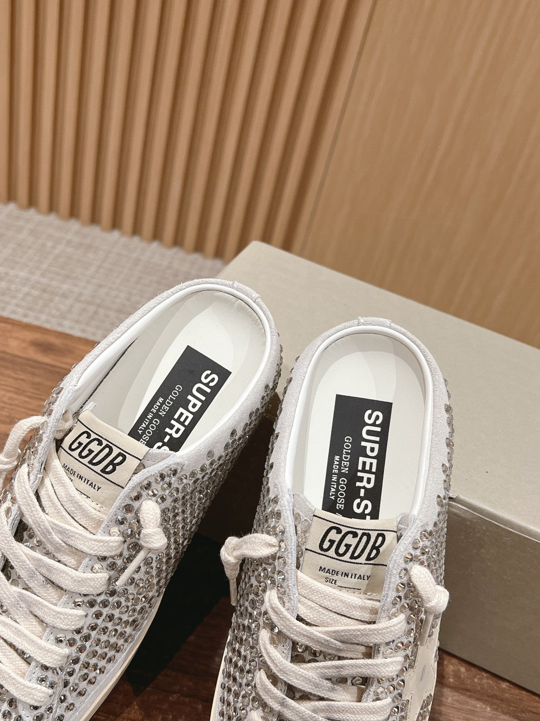 LuxluxHouse Best Quality Shoes Golden Goose