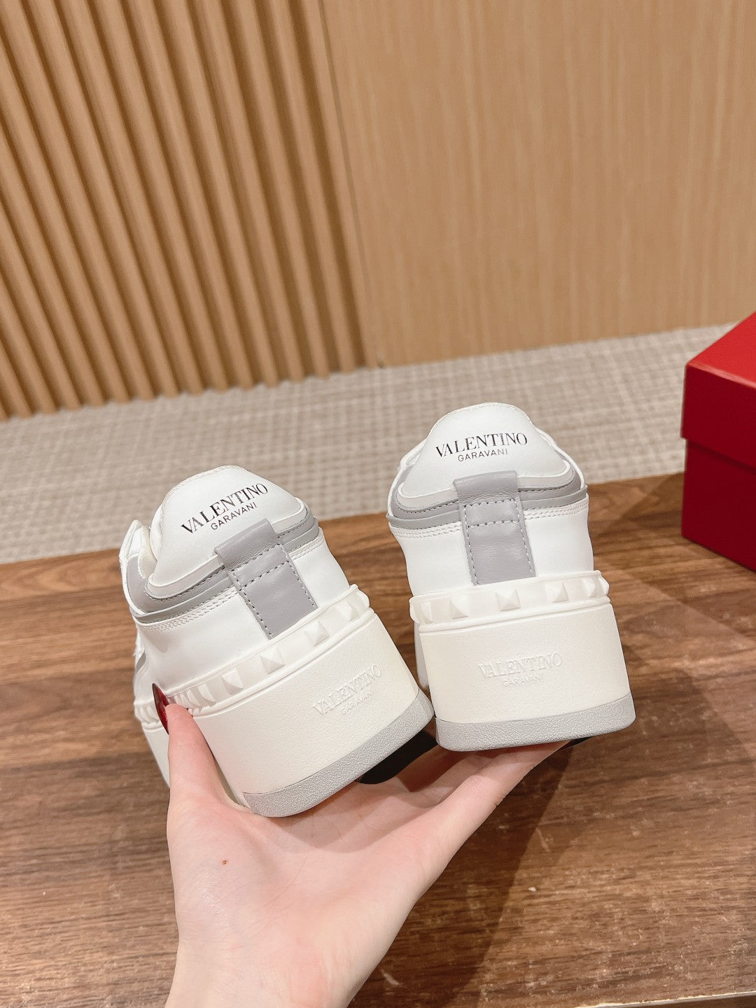 LuxluxHouse Best Quality Valentino Women Shoes