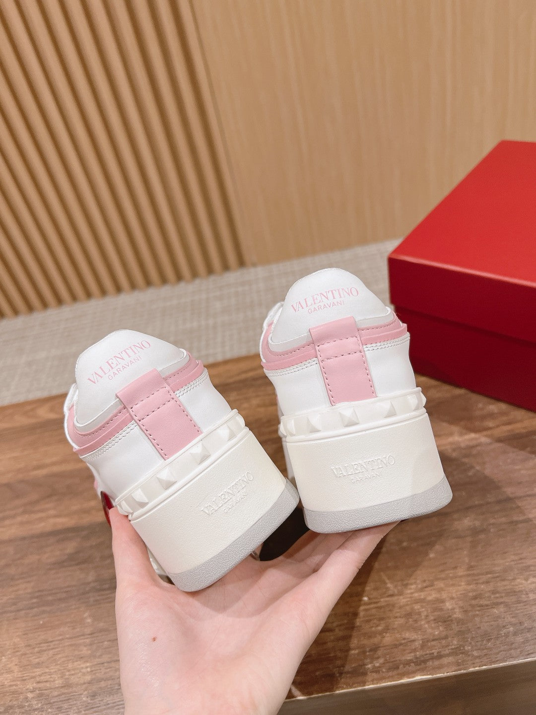 LuxluxHouse Best Quality Valentino Women Shoes