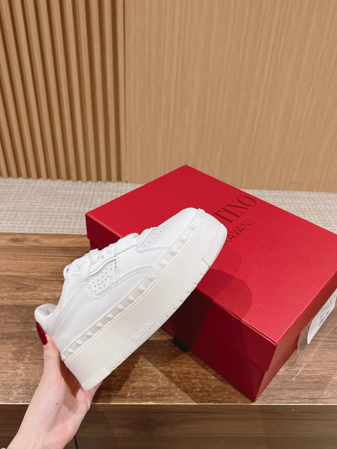 LuxluxHouse Best Quality Valentino Women Shoes