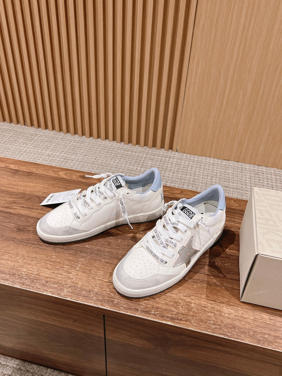 LuxluxHouse Best Quality Shoes Golden Goose