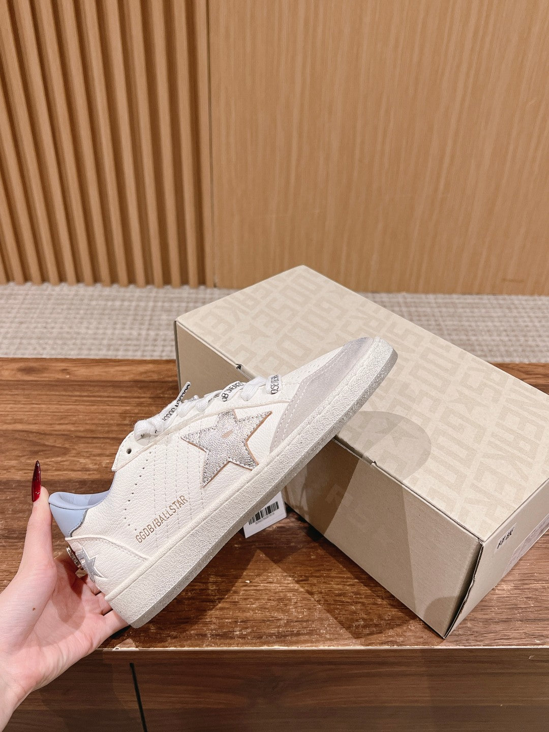 LuxluxHouse Best Quality Shoes Golden Goose