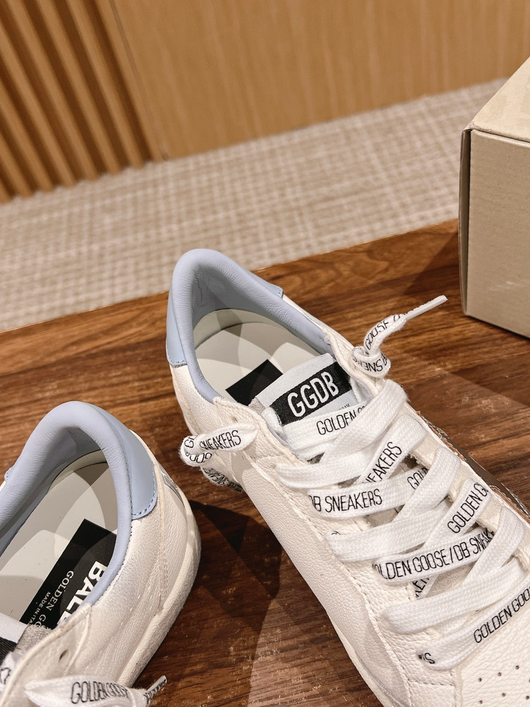 LuxluxHouse Best Quality Shoes Golden Goose